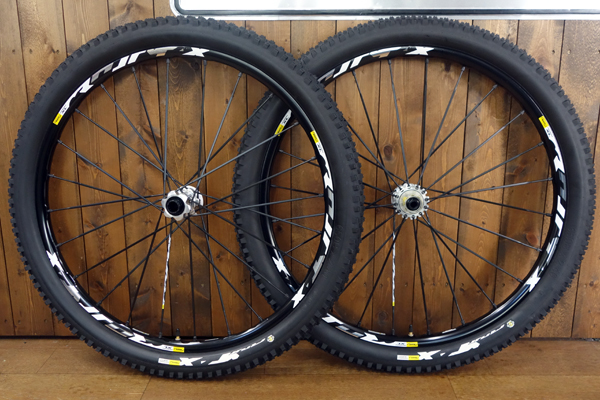 トリプロ / ターコイズ ＧＴ MAVIC マヴィックCROSSMAX XL PRO LTD WTS